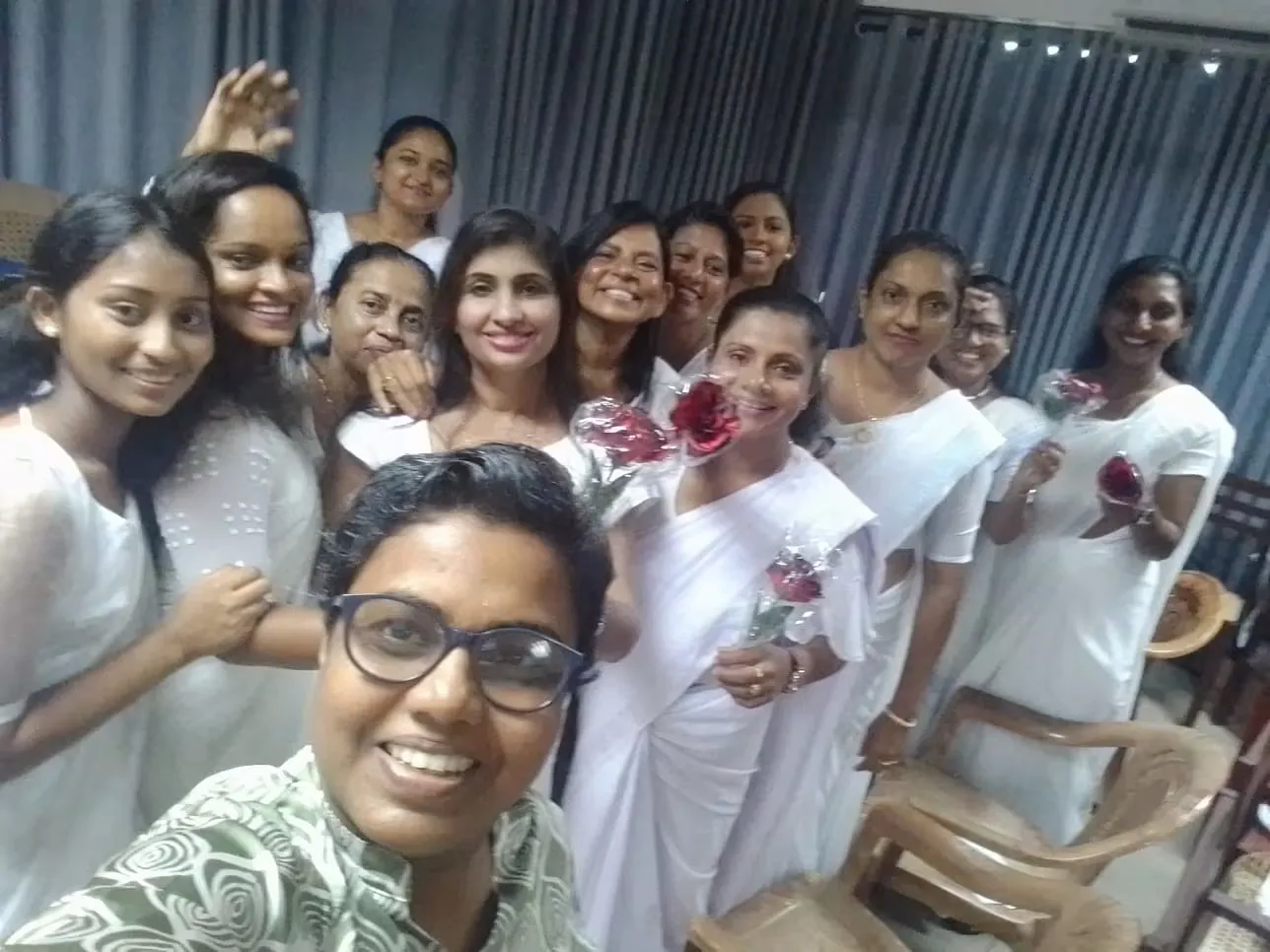 Female leaders networking at a MixMind coaching masterclass